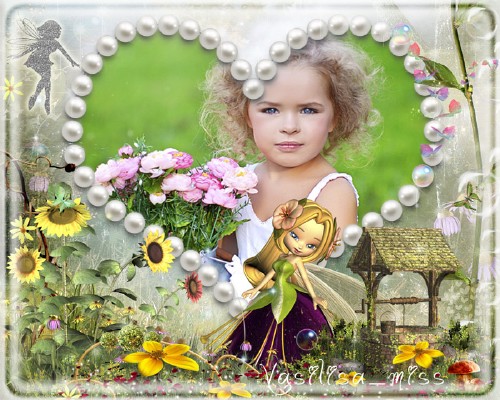 Красочная фоторамочка для девочки на ярком фоне среди множества цветов