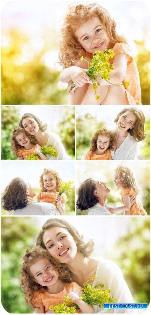 Мама с маленькой дочкой / Mother with her little daughter - Stock Photo
